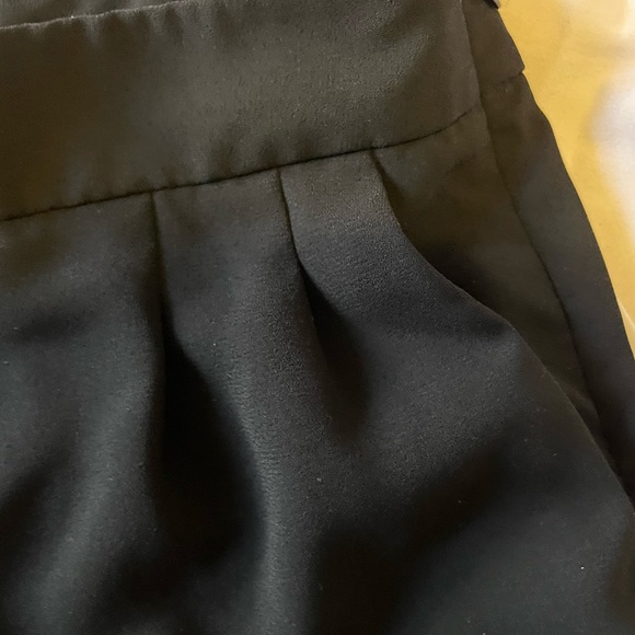 Express Black Cuffed Shorts size 0 - Picture 5 of 5